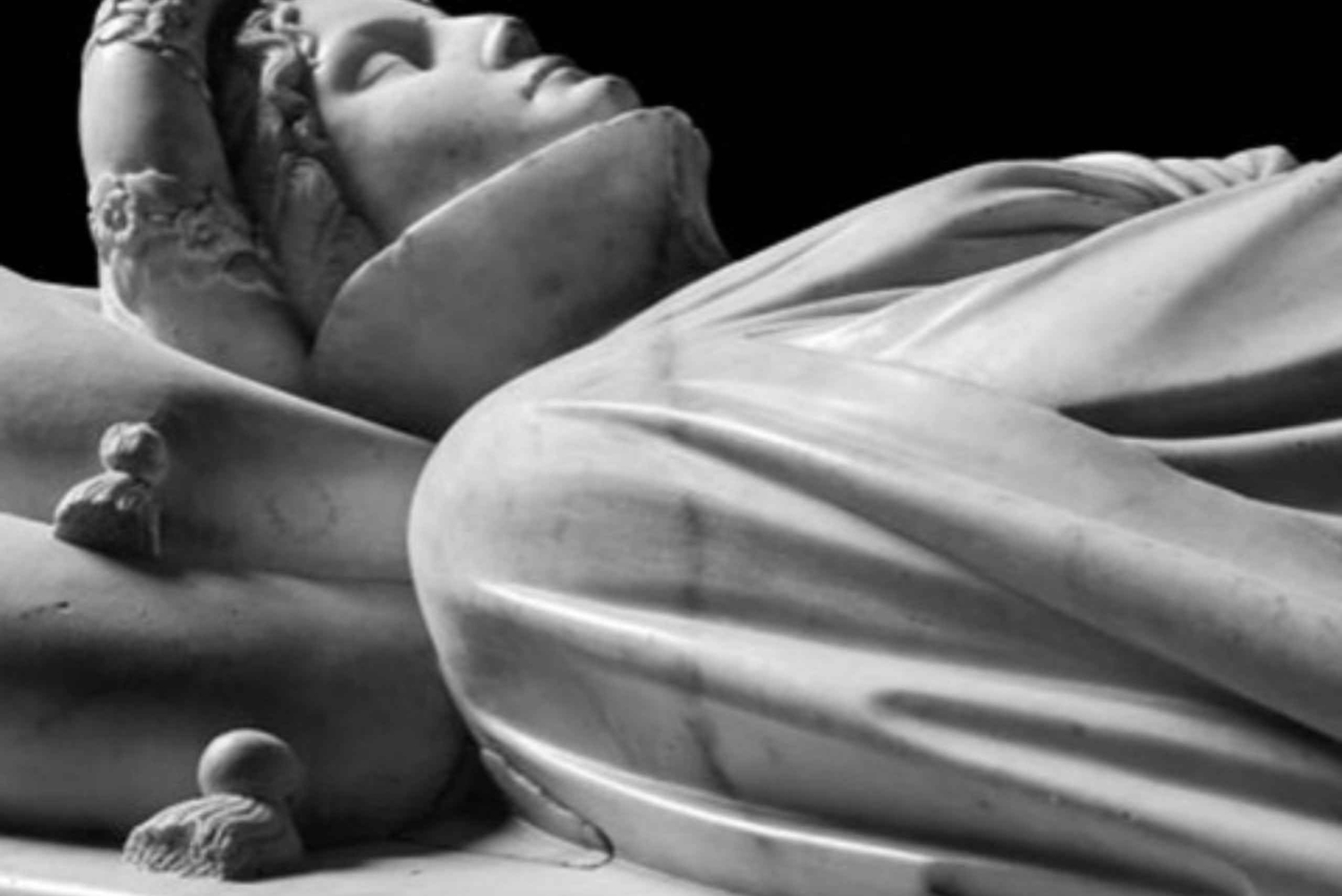 Desde La Spezia: Pisa, Lucca y almuerzo en una bodega toscana