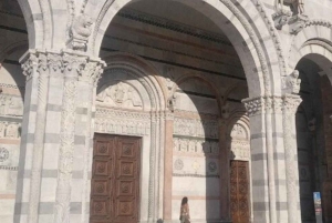 Desde La Spezia: Pisa, Lucca y almuerzo en una bodega toscana