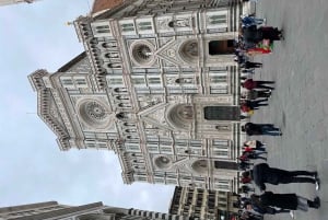 Vanaf Livorno: Dagtrip met gids naar Florence en Pisa met de bus