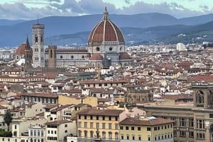 Vanaf Livorno: Dagtrip met gids naar Florence en Pisa met de bus