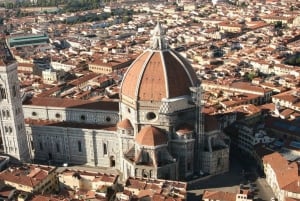من روما: جولة جماعية صغيرة لمدة يوم كامل بين فلورنسا وبيزا