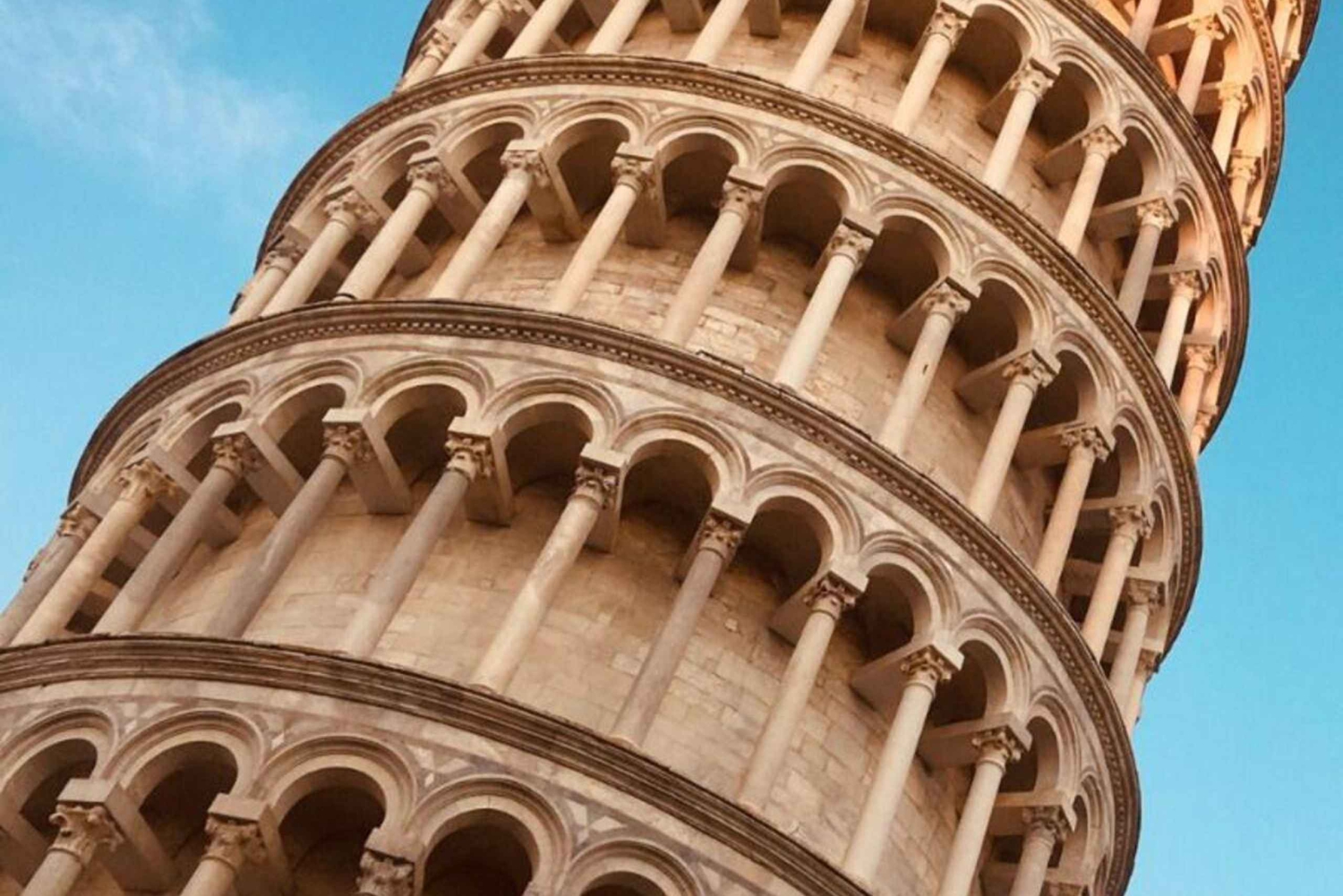 Fra Rom til Firenze og Pisa: Accademia og Santa Croce i lille gruppe