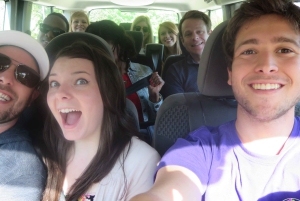 Tour del vino por la Toscana: 2 bodegas y San Gimignano desde Roma