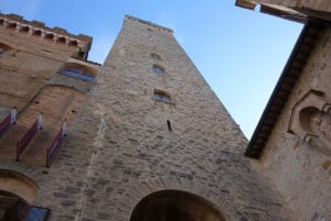 Kokopäiväretki Sienaan, San Gimignanoon ja Chiantiin