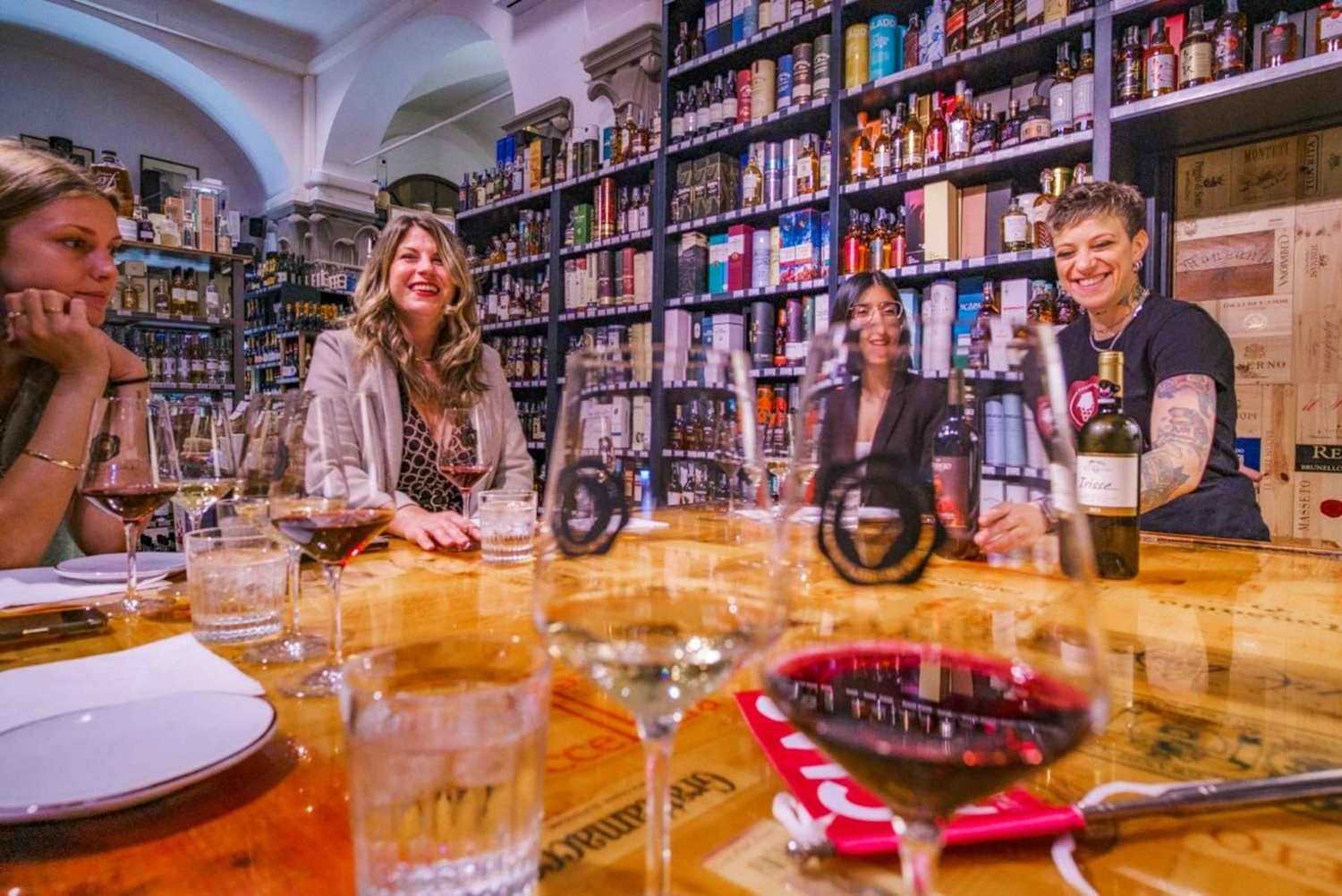 Passeggiata enogastronomica guidata a Firenze con tre degustazioni