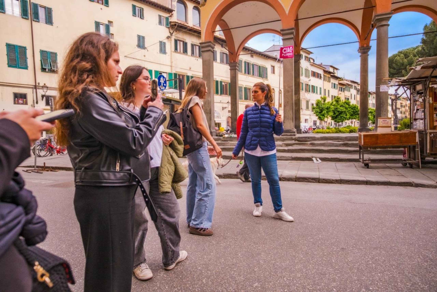 Passeggiata enogastronomica guidata a Firenze con tre degustazioni