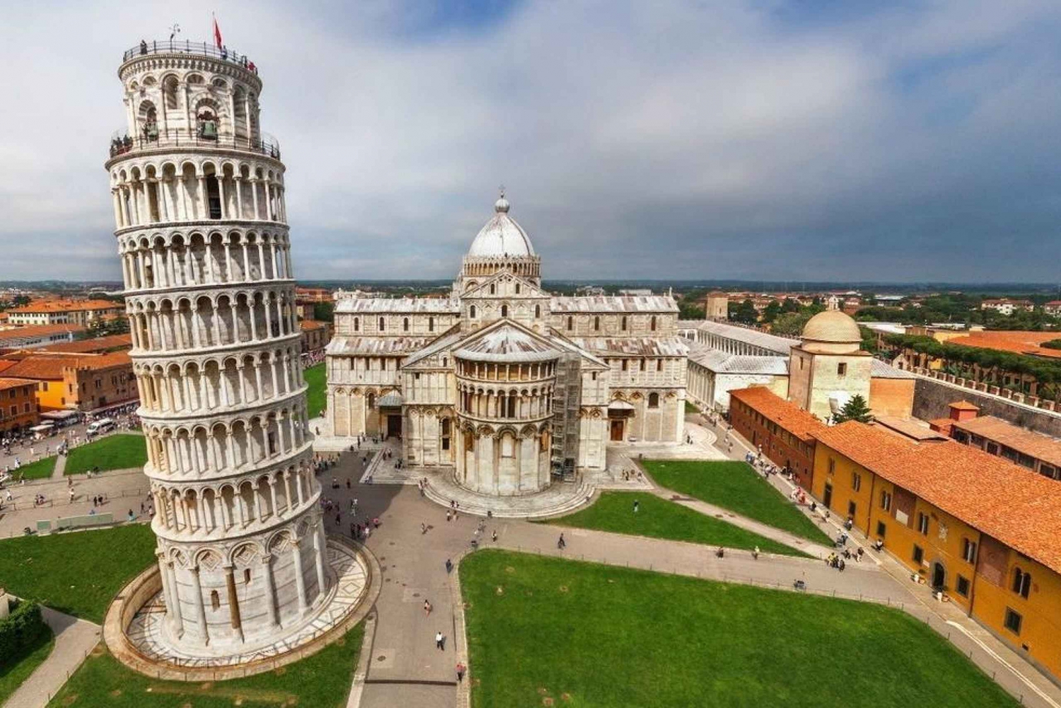 Leaning Tower of Pisa: Exclusive Half-Day Trip from Florence