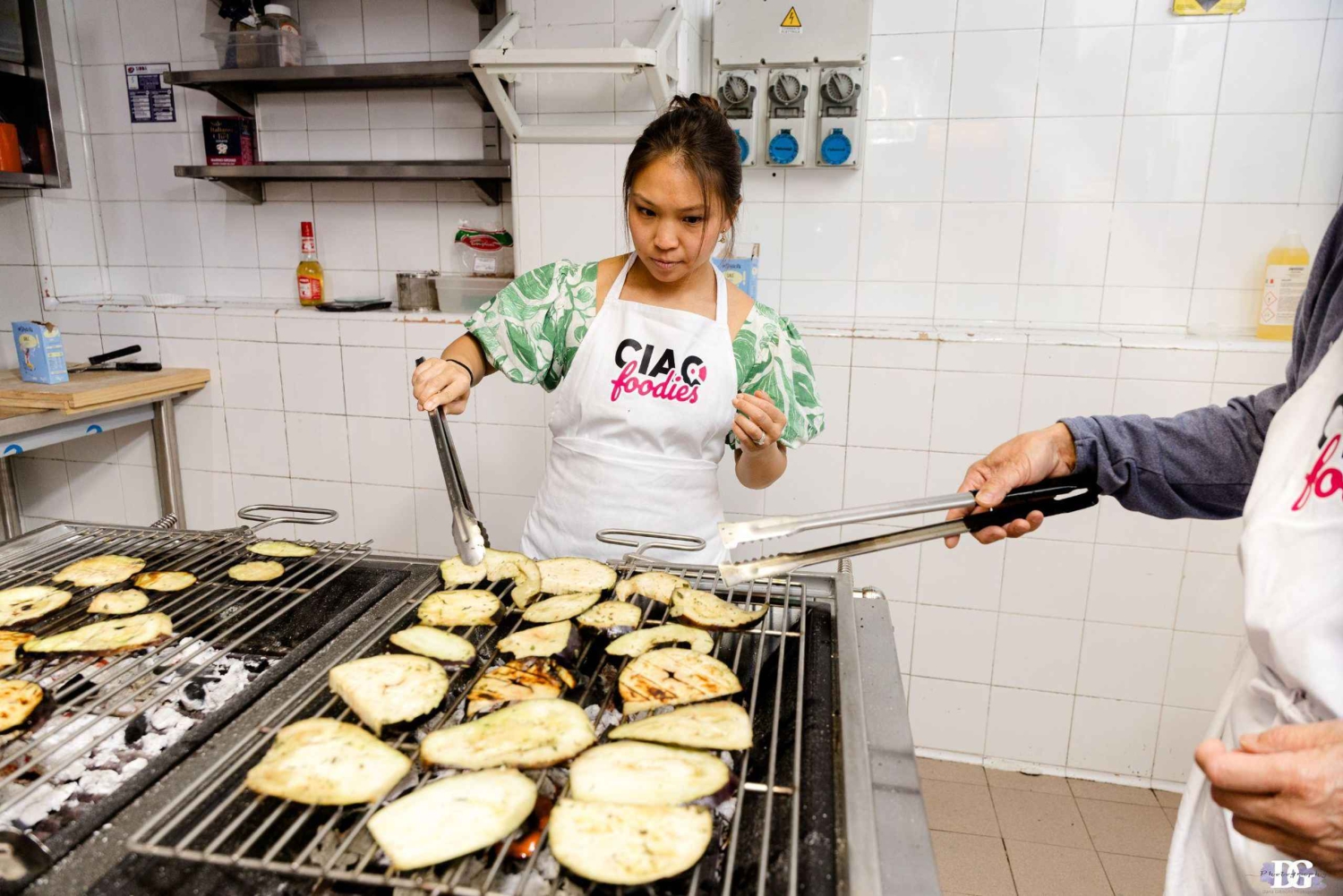 MasterSteak: Kurs gotowania steków toskańskich z nieograniczoną ilością wina