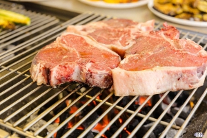 MasterSteak: Kurs gotowania steków toskańskich z nieograniczoną ilością wina