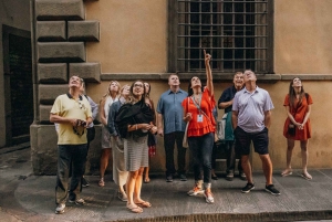 Florence Food Tour & Wine Tour in Oltrarno Neighborhood