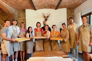 Florence: Tuscan Countryside Pasta-Making Adventure