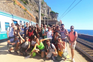2-Day Tour: Pisa, Cinque Terre & Tuscany