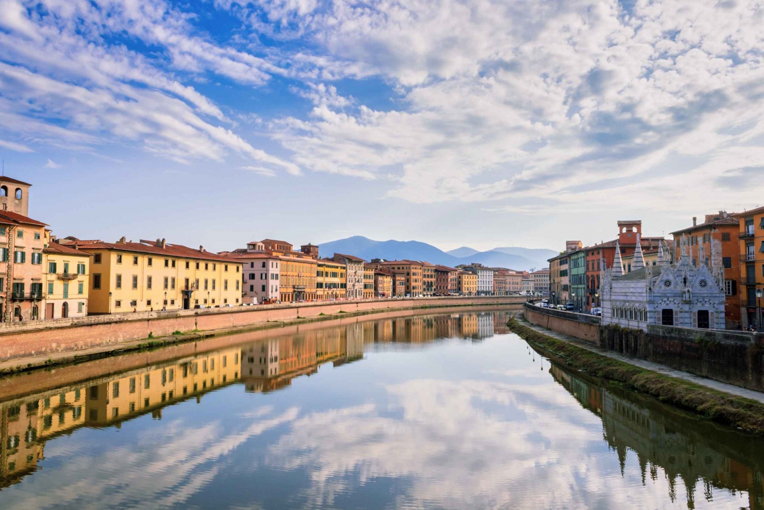 Pisa from Florence Half-Day Private Van Tour