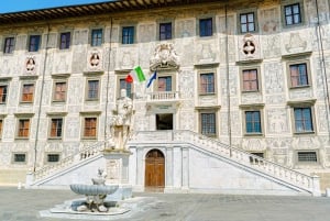 Pisa Firenzestä puolen päivän yksityinen pakettiautokierros