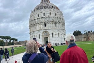 Pisa: Tour guidato con biglietti opzionali per le torri