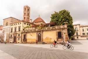 Pisa, Lucca e tempo para bronzear-se - Grupo pequeno