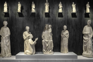 Pisa: Ingresso Monumentos da Praça dos Milagres com a Torre Inclinada