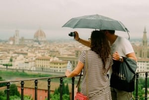 Florence : Private Custom Walking Tour with a Local Guide