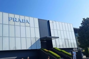 Privéchauffeur voor winkelen naar 'The Mall' en Prada Outlet