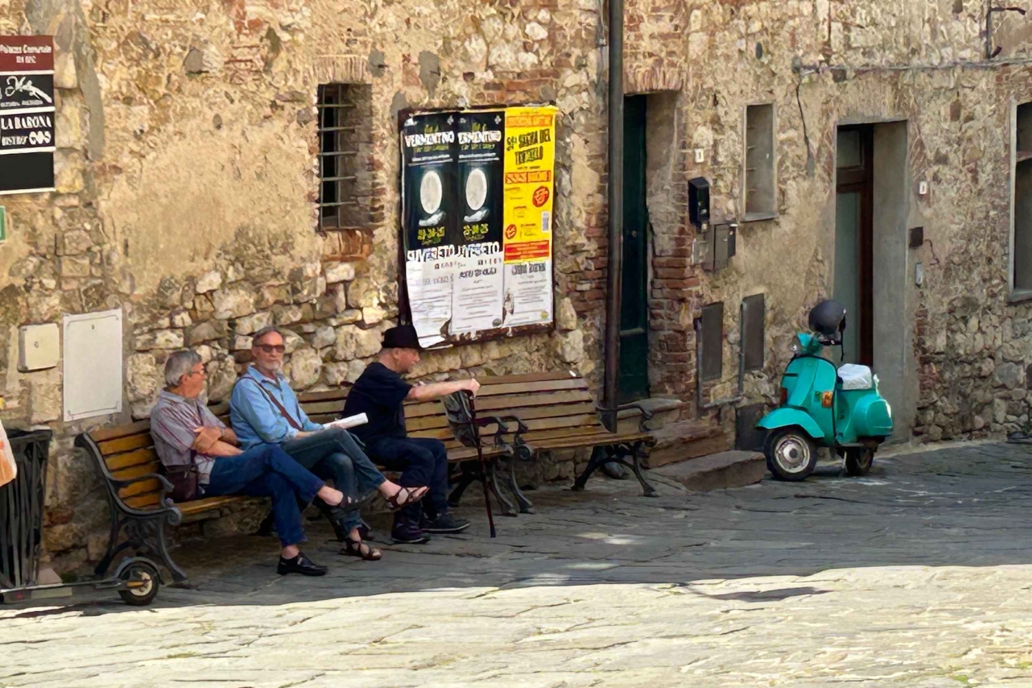 Private Suvereto Wine Tour with Lunch and Tastings