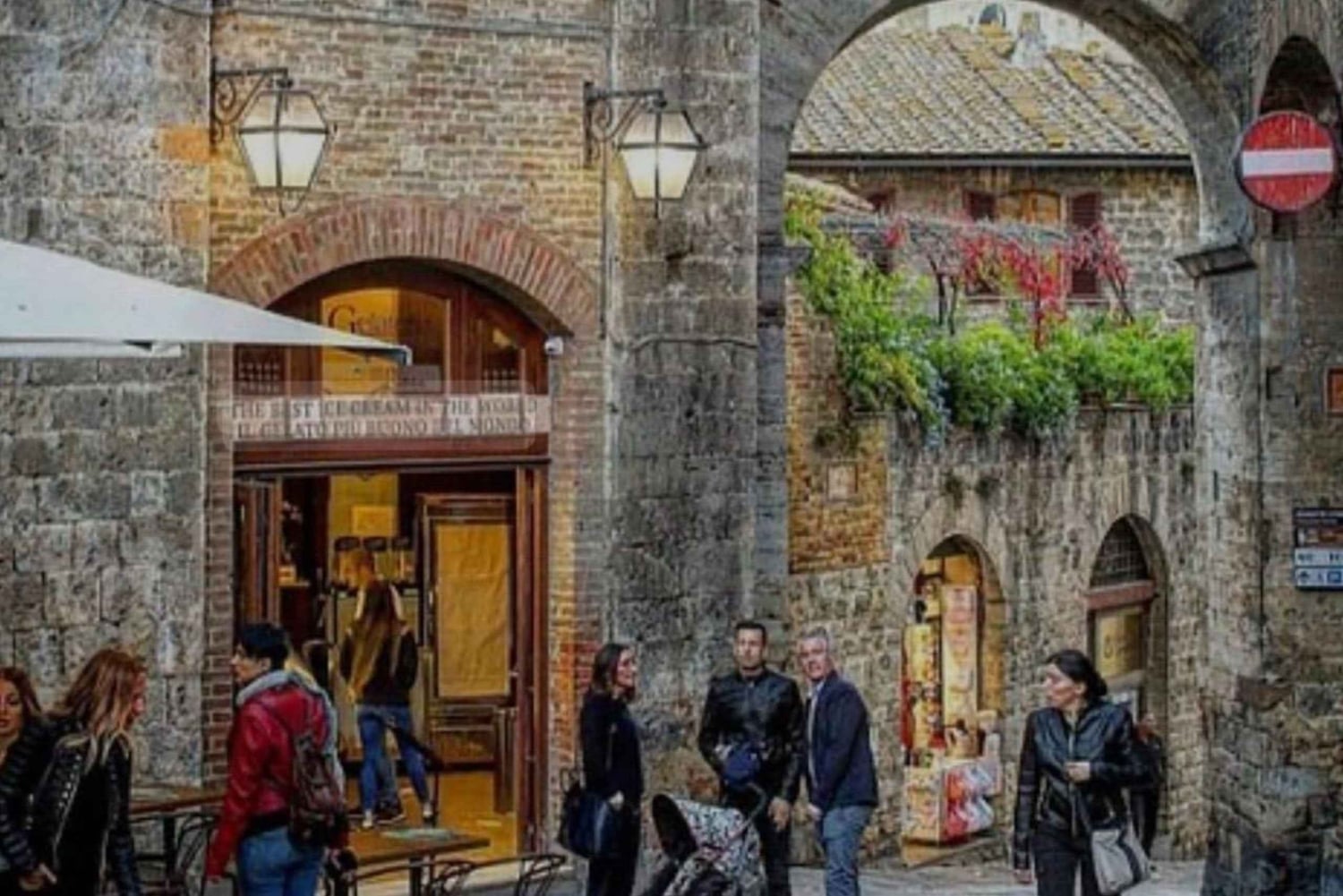 SAN GIMIGNANO: Gourmet- og vinoplevelse