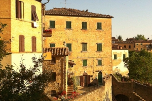San Gimignano & Volterra: Private Transfer from Florence