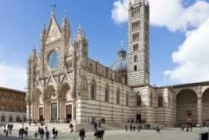 Siena: 3h Private City Walking Tour with Optional Cathedral