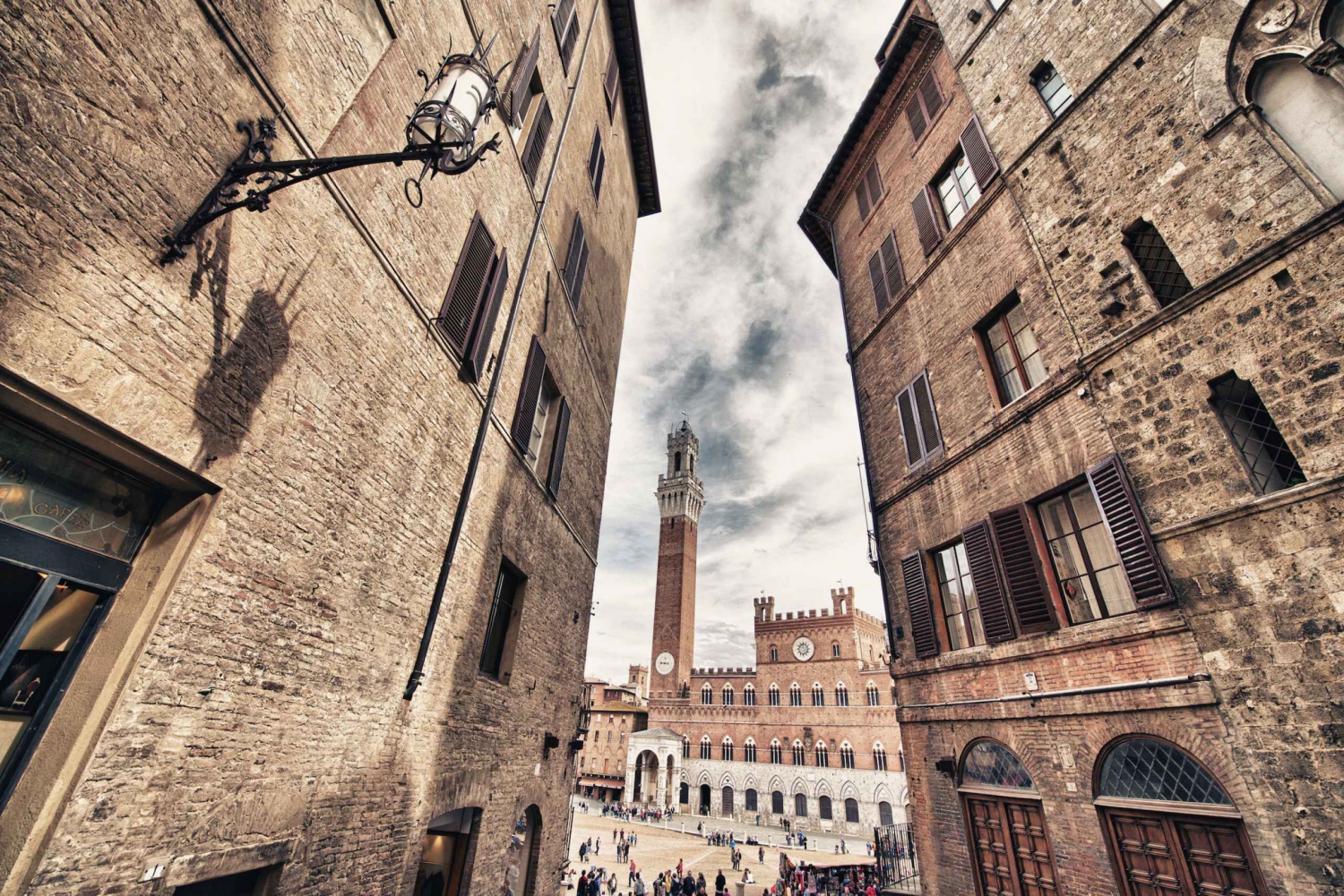 From Florence PRIVATE: Siena, San Gimignano, Medieval tour