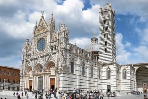 Siena, San Gimignano and Chianti Experience