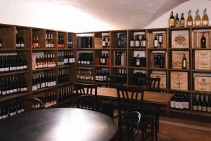 Taverna dei Servi Firenze: Vinprovning av traditionella toskanska viner