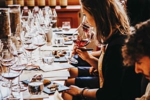 Florencia Descorchada: Cata de Vinos e Historia
