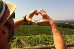 The Tuscany Experience: Full-Day Tour with Tastings