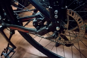 Touring bike rental to discover Tuscany