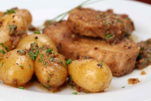 Tuscan Cooking Course with Florence Central Market Visit