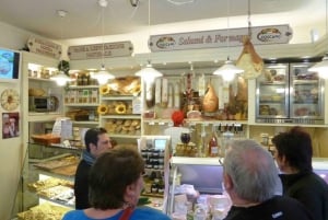 Toscanan ruoanlaittokurssi ja Firenzen keskusmarkkinoilla vierailu