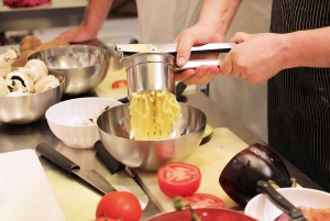 Tuscan Cooking Course with Florence Central Market Visit