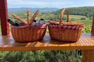 E-Vespa-tur i Chianti og Pic Nic-lunsj