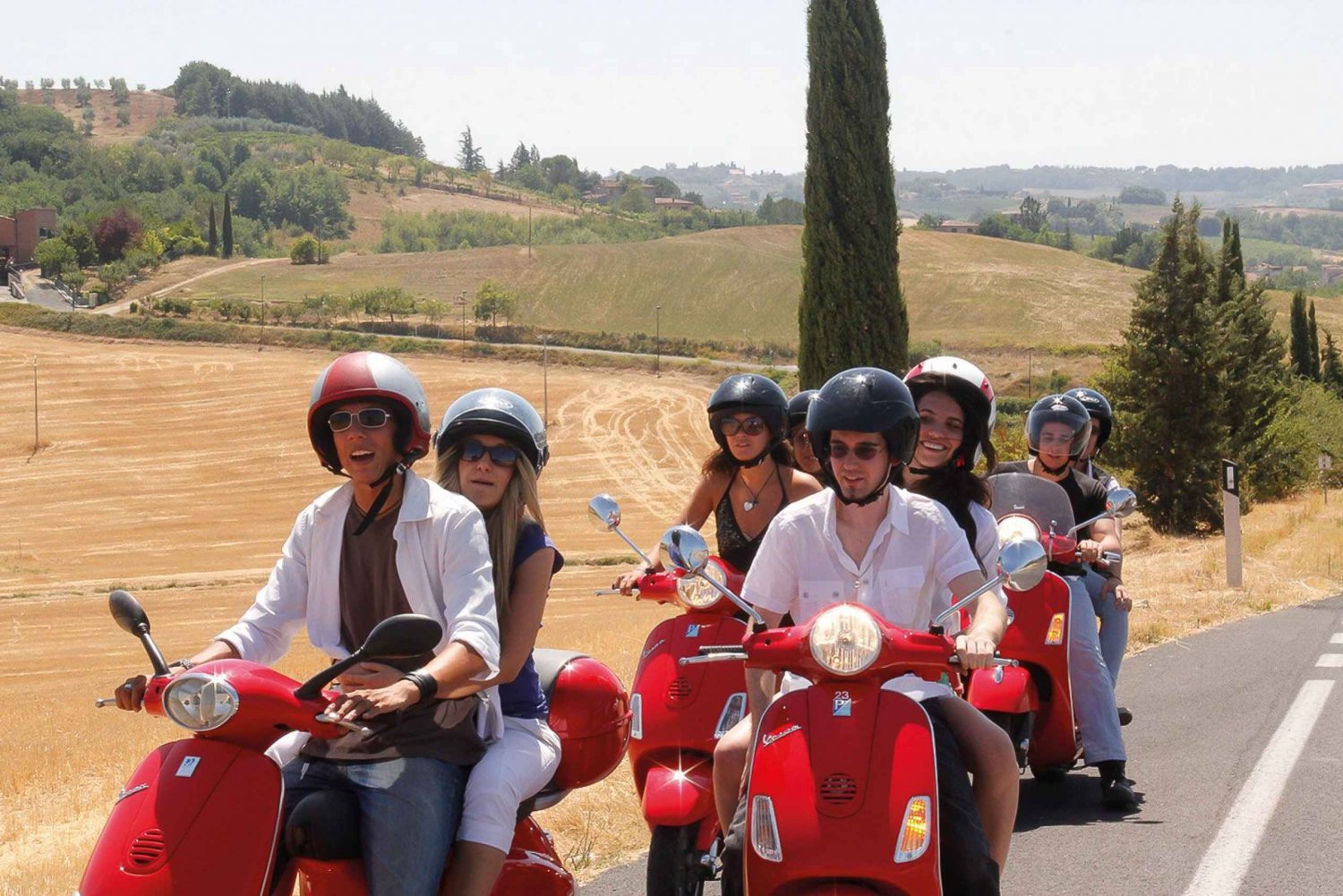 Au départ de Florence : Visite en petit groupe de la Toscane en Vespa avec déjeuner