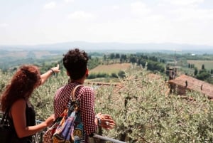 Tuscany: Day Trip to Pisa, Siena, San Gimignano, and Chianti