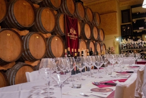 Toscana: avventura a cavallo con pranzo in un'azienda vinicola