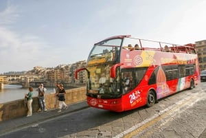 Uffizierna & rundtur med hop-on hop-off-buss