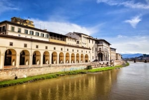 Uffizi Gallery Skip-the-Line Guided Tour for Small Groups