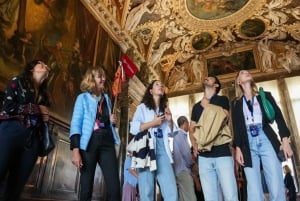 Venezia: Markuskirken, Dogepalasset, Murano og Burano dagstur