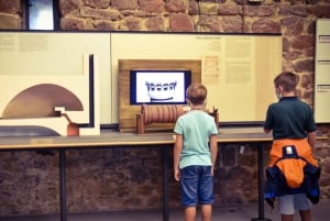 Vinci: Leonardiano Museum en kaartje voor de geboorteplaats van Da Vinci