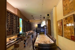 フィレンツェ市内中心部でのワインテイスティング体験