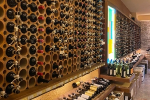 フィレンツェ市内中心部でのワインテイスティング体験