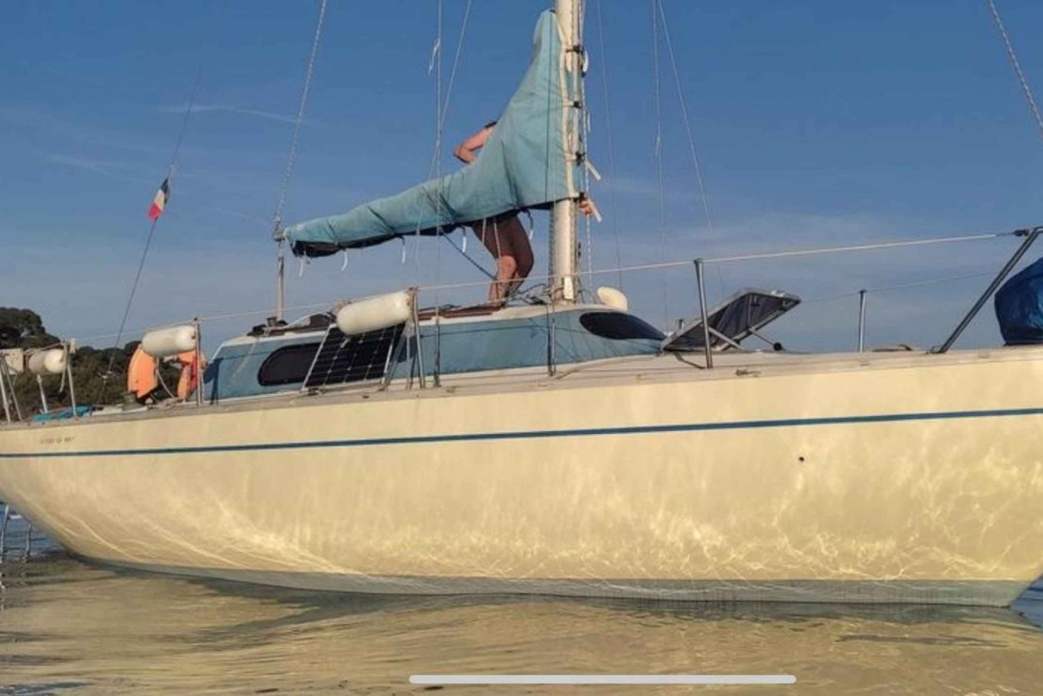 Beaulieu-sur-Mer: Paseo en barco privado por la Costa Azul