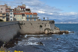 Antibes' Hidden Gems: Walking Tour Alongside a Local Guide