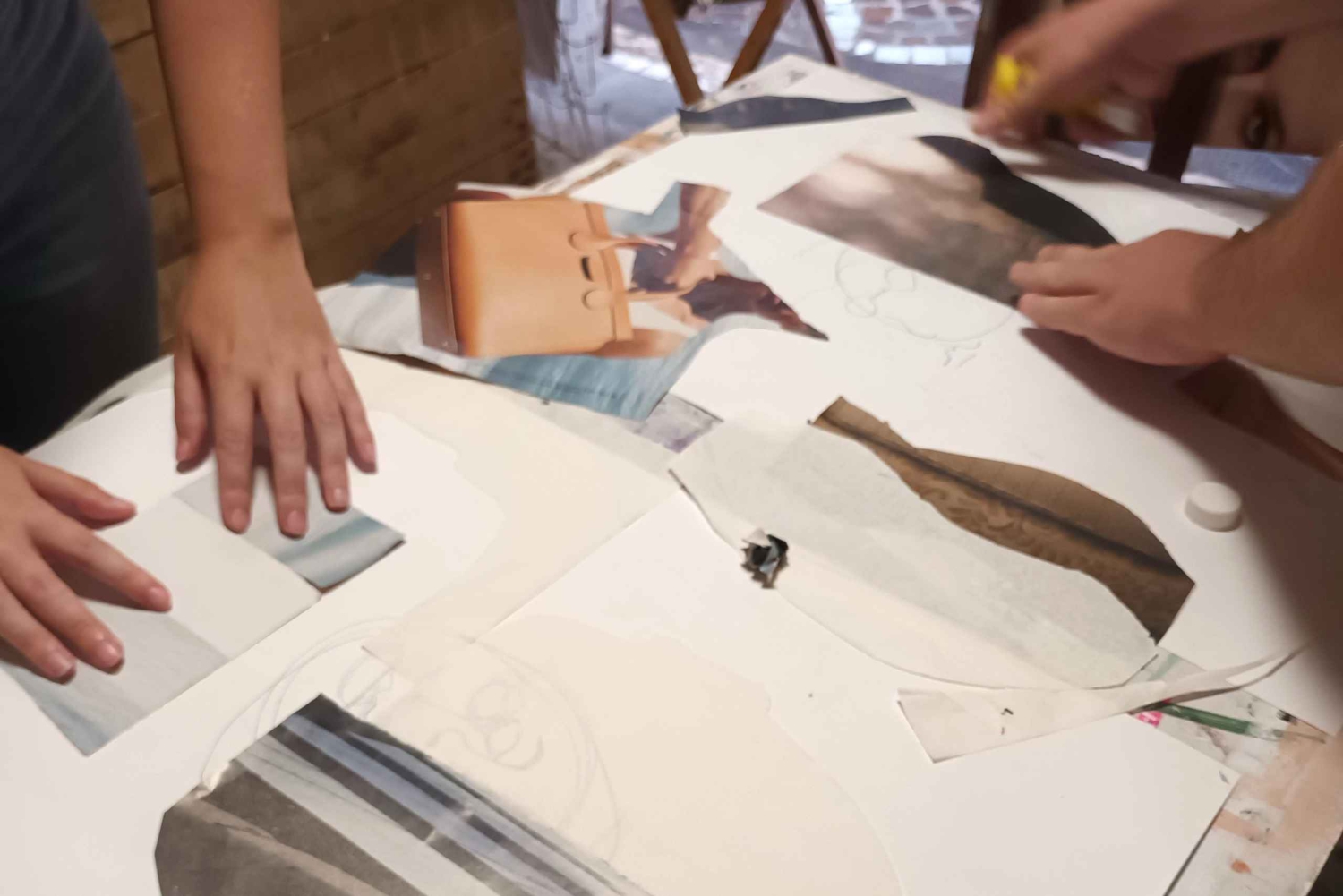 Antibes: make your art souvenir with a Local Artist