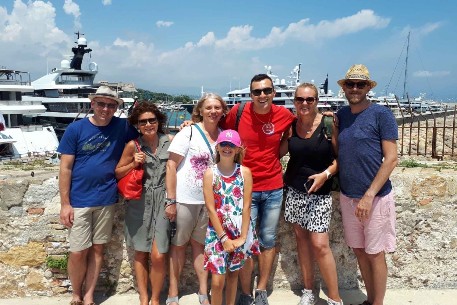 Antibes Walking Tour + little tasting and souvenir